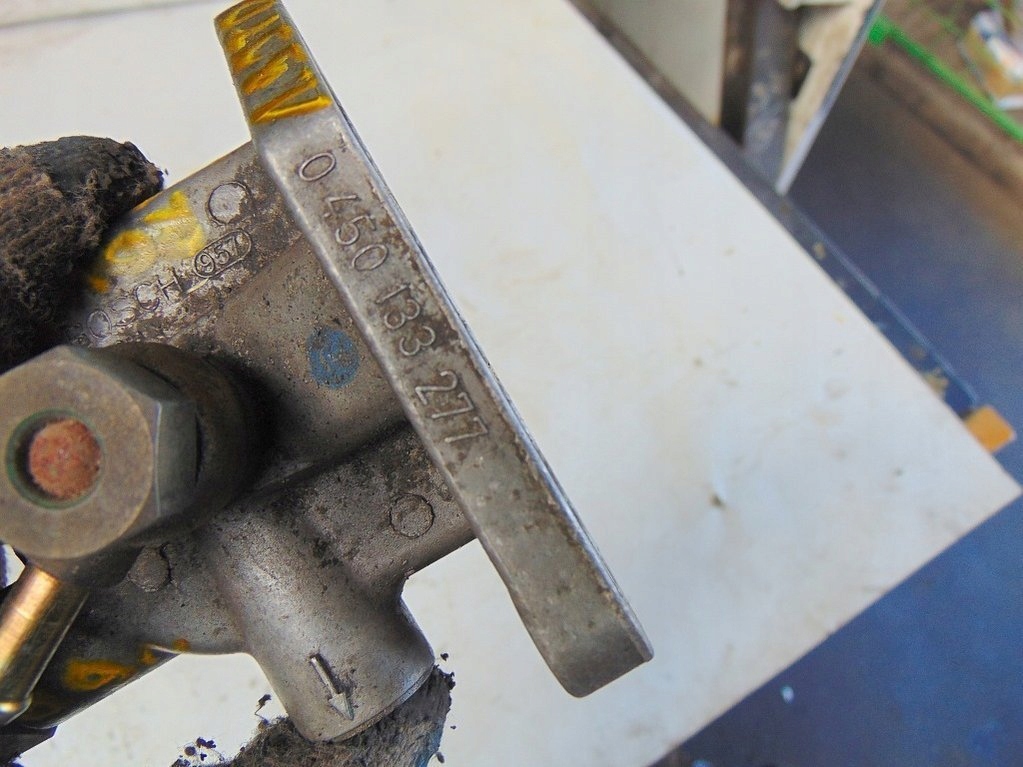 фото №11, Alfa romeo 146 1.9jtd основание фильтра 0450133277