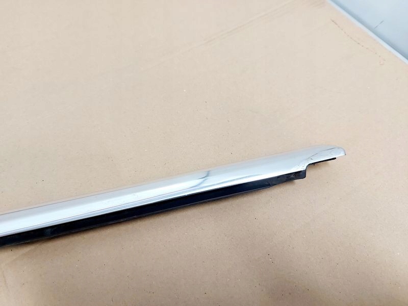 фото №2, S-type молдинг уплотнитель дверь правый задняя хром