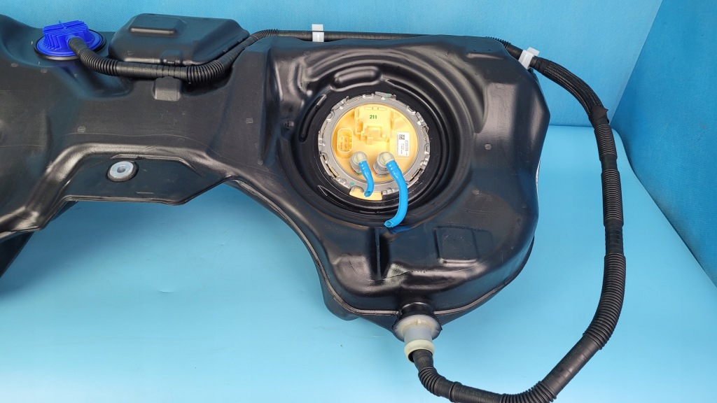 фото №12, Bmw 3’ g21 19r бак топлива 7449046 насос топлива 7473447