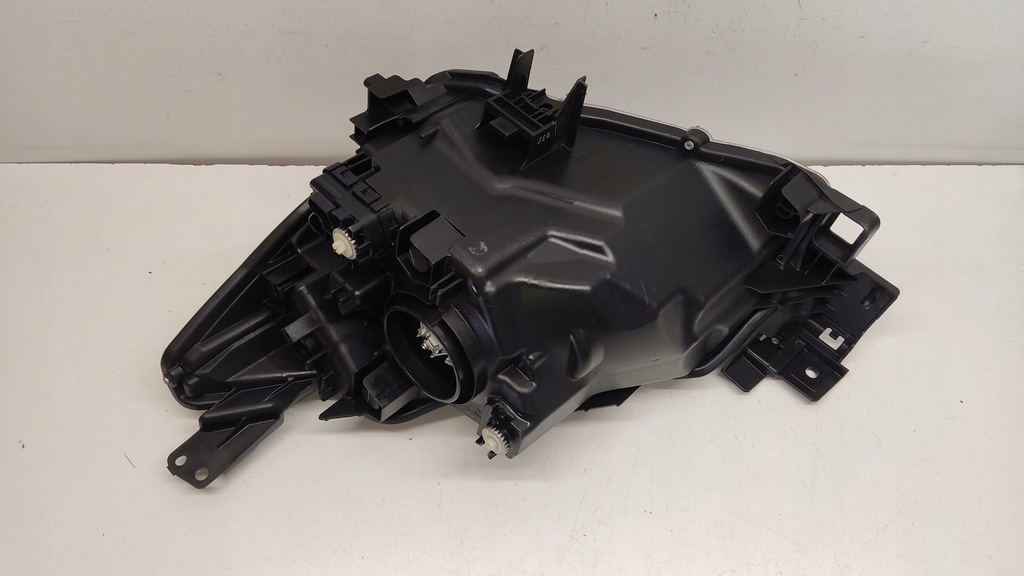 фото №7, Mazda 2 ii фара правий лампа права