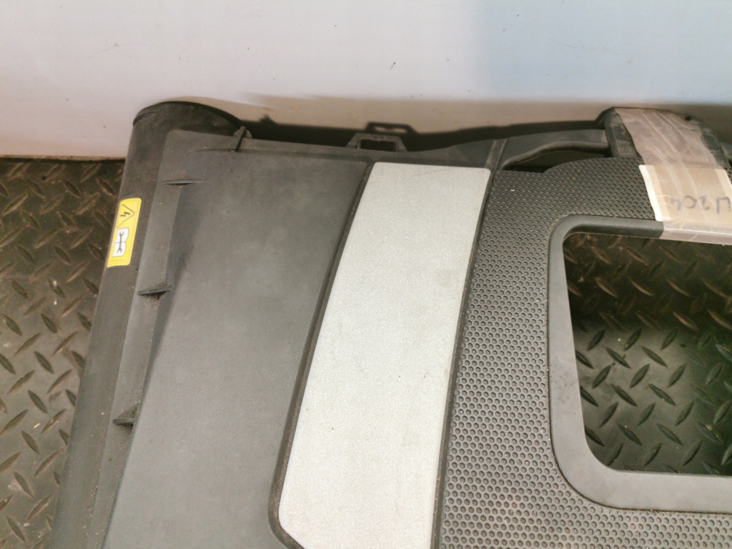 фото №5, Корпус фильтра воздуха mercedes w204 v6