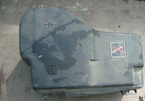 фото №1, Peugeot 407 lift 2.0 hdi корпус предохранителей