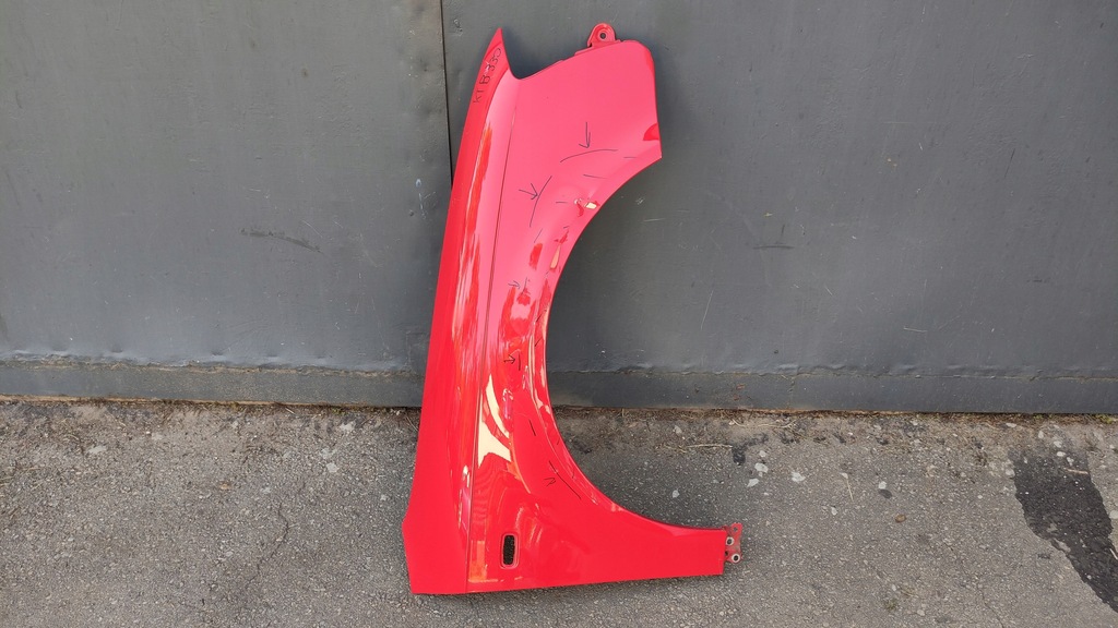 фото №1, Audi a4 b7 крыло правый передний