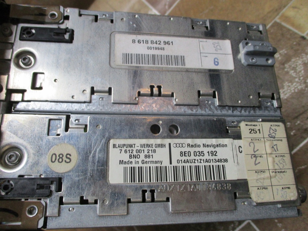 фото №3, Audi a4 b6 b7 радио навигация plus + jest kod