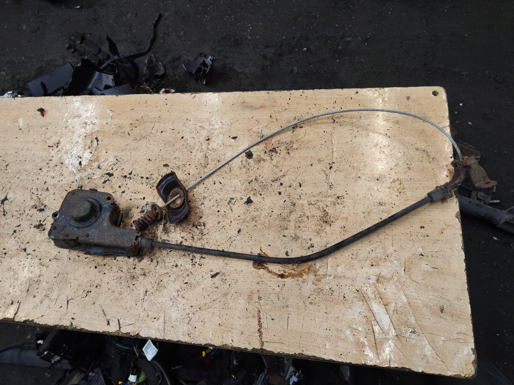 фото №1, Peugeot 5008 i подъемник колеса запасного