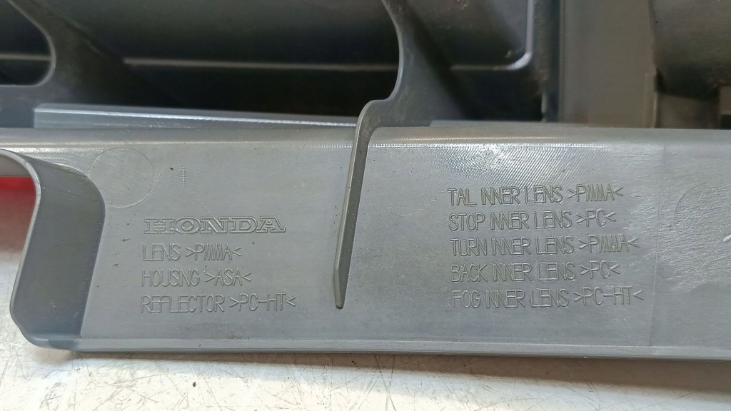 Honda cr-v 3 рестайлинг  09-12 фара левая задняя левое  задняя Недорого