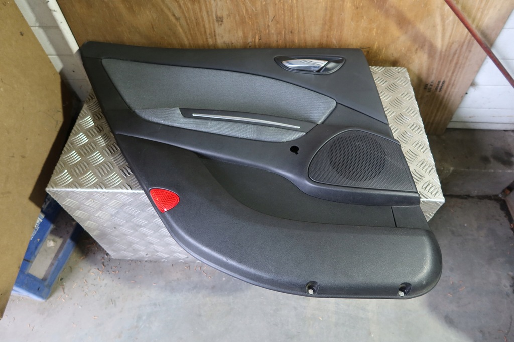 фото №3, Обшивка оббивка двері задня ліва bravo