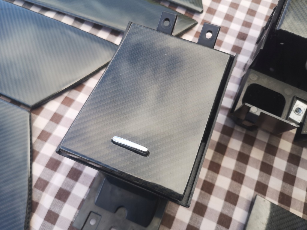 фото №15, Декори накладки декоративні карбон jaguar xf x250 eu