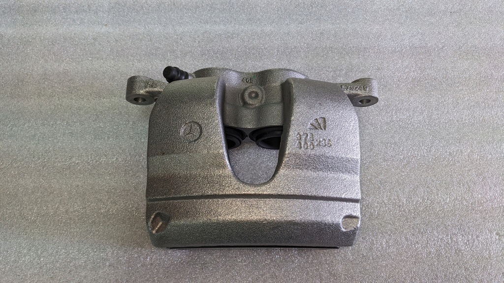 фото №12, M nowa oryg поворотний кулак захист скоба супорт merc ml w167 gle gls 16726r