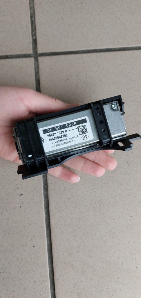 фото №4, Камера ассистент renault twingo iii