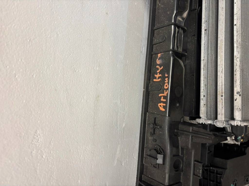 фото №10, Pas передній радіатор arkana 1.6 e-tech гібрид