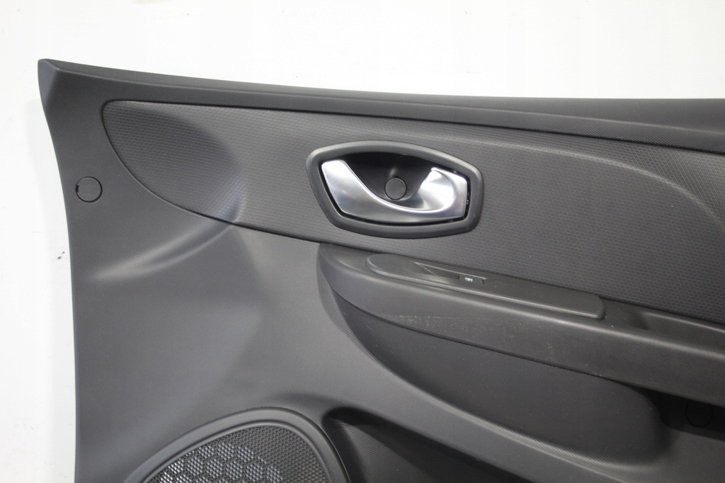 фото №2, Обшивка дверь правый перед renault clio iv