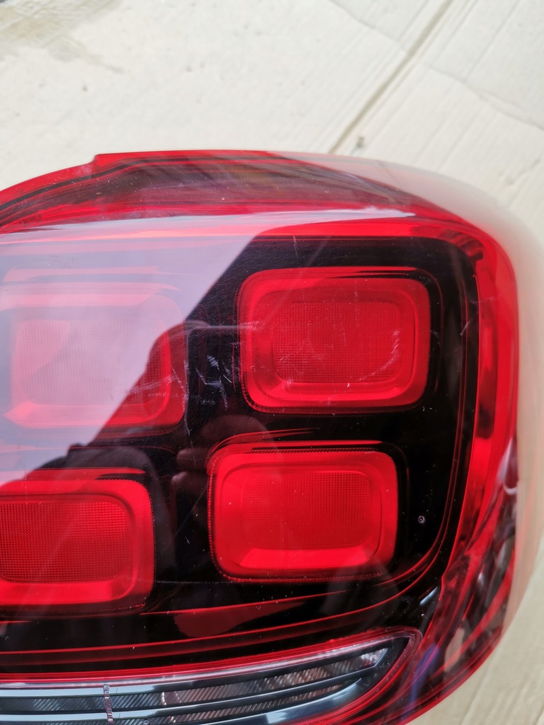 фото №6, Dacia sandero ii lift лампа led задняя задняя правая