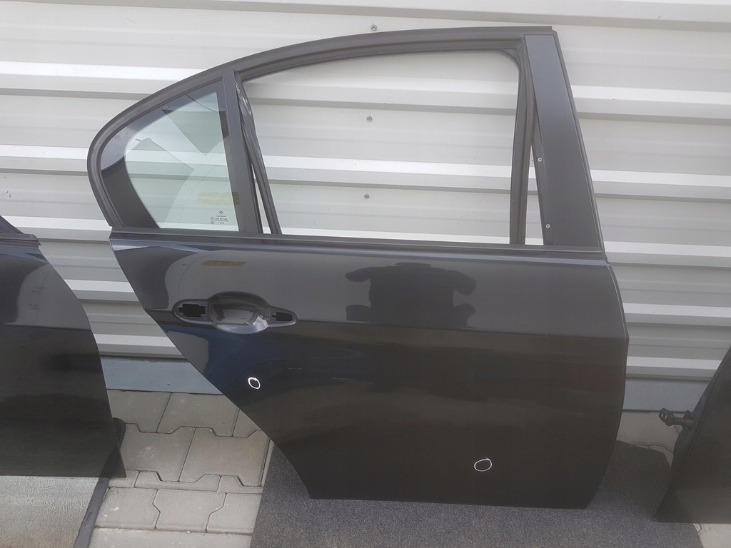 фото №1, Bmw 3 e90 двері праве задня задні 475