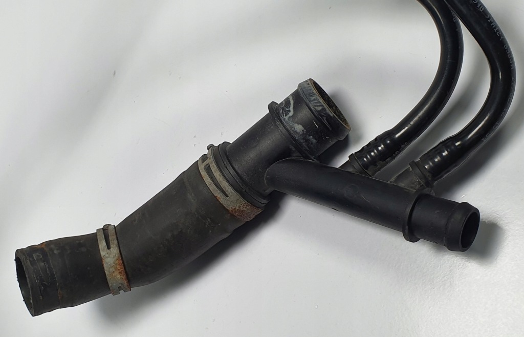 Патрубок труба води range rover 3 l322 5.0 v8 92-2944 Оригінал