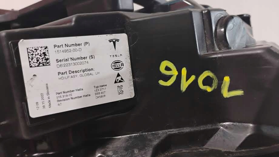 Фара ліва перед tesla 3 рестайлінг  y оригінальний номер гарний стан full led 1514952-00-d Недорого