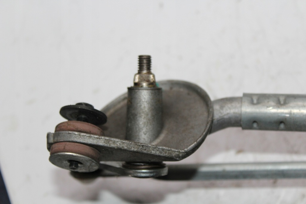 фото №12, Toyota оригинальный номер 85110-05060 механизм дворник