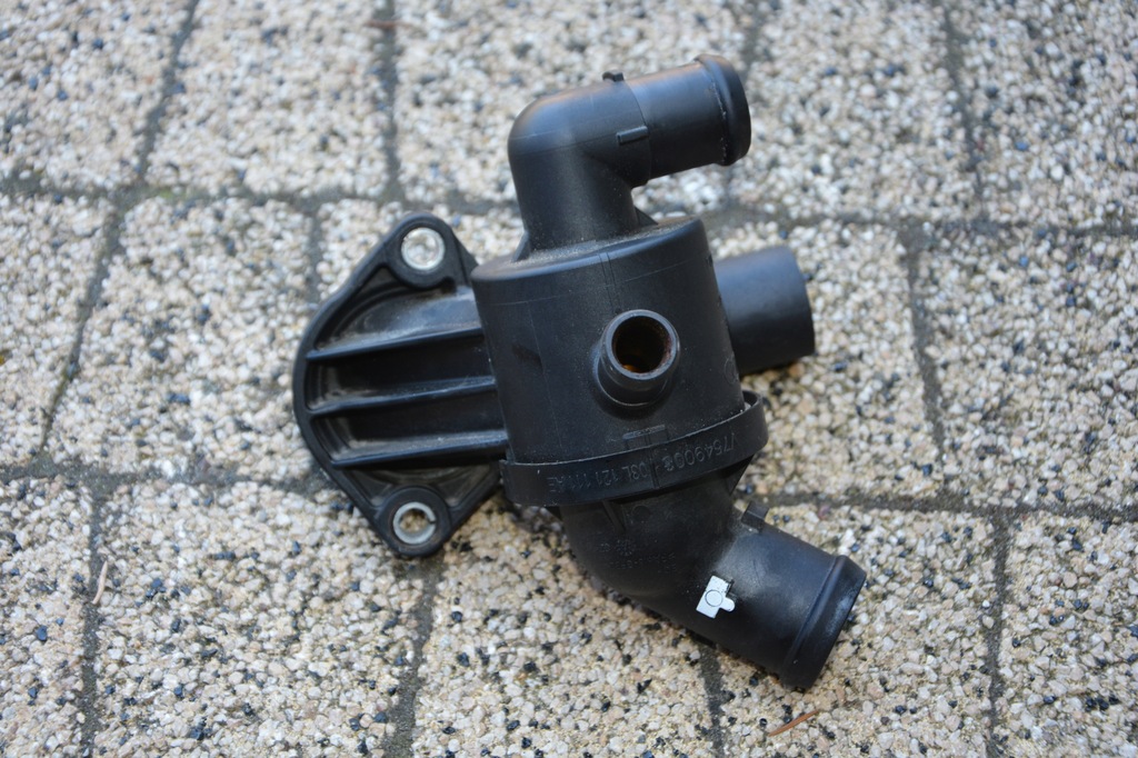 фото №10, Термостат vw golf 6 03l121111ae