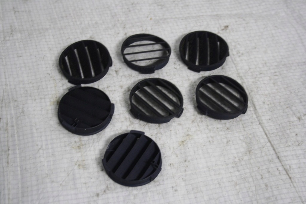 фото №7, Audi a3 8l решётка обдув круглая левая правая granatowa 8l0819793 8l0819794