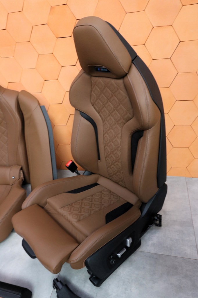 фото №12, Bmw m8 f93 8' g16 m-power салон сидіння вентиляція merino taruma 1 km !!!