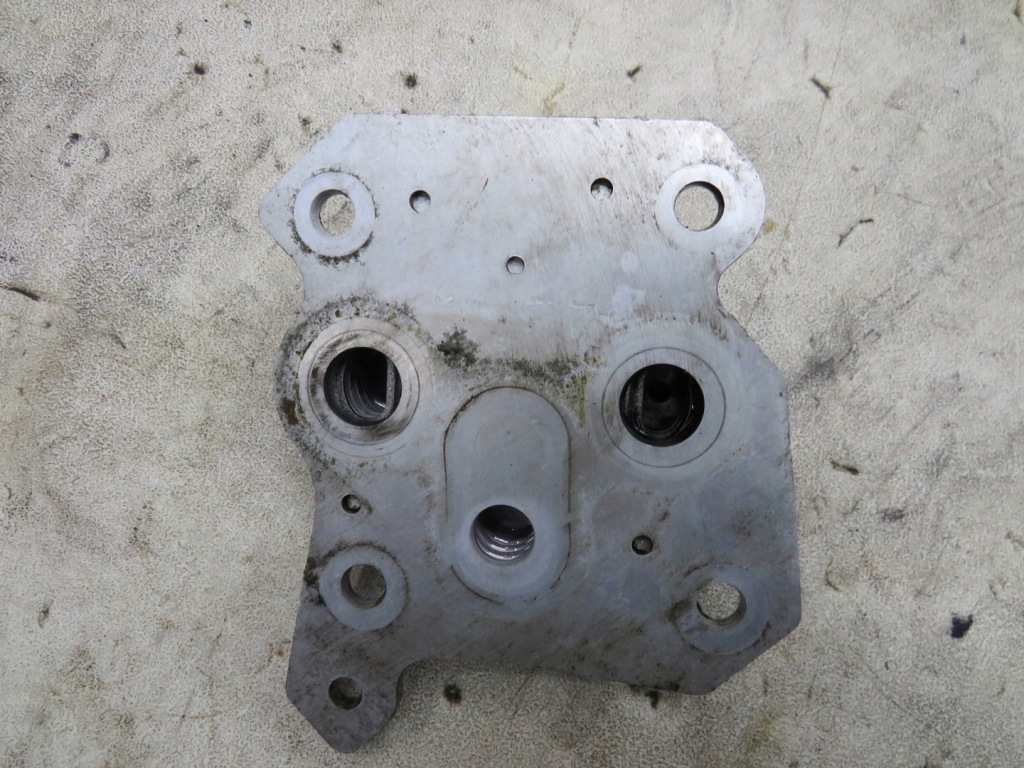 фото №3, Радіатор оливи auris ii 1.4 d4d