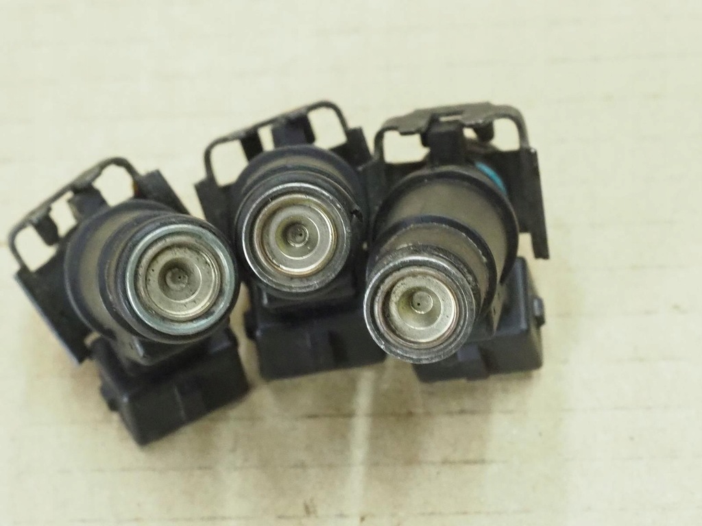 фото №12, Форсунка пального 01f002a 1.1 1.4 8v 206 partner c3 saxo berlingo c2 106