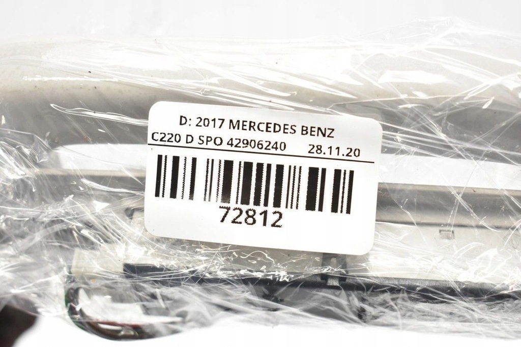 фото №12, Ручка стельовий led mercedes-benz оригінальний номер a0009068905