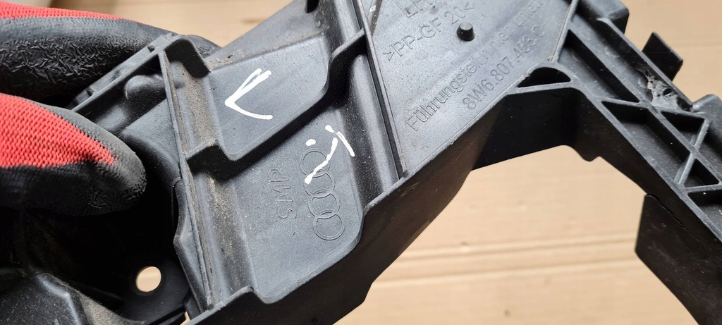 фото №10, Rs5 8w lift кронштейн кронштейн направляющая бампера левый задняя 8w6807453c