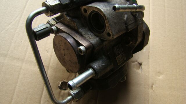 фото №2, Nissan navara d40 pathfinder r51 насос упорскування