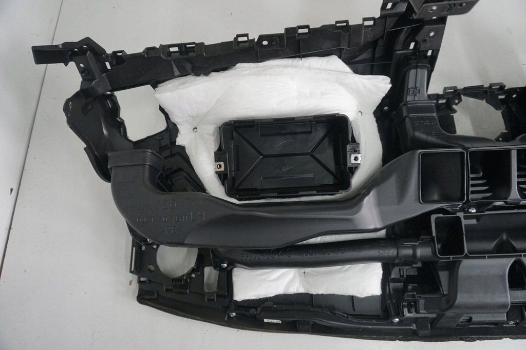 фото №14, Subaru impreza liftback gt консоль панель приладів приладова 66040fl000