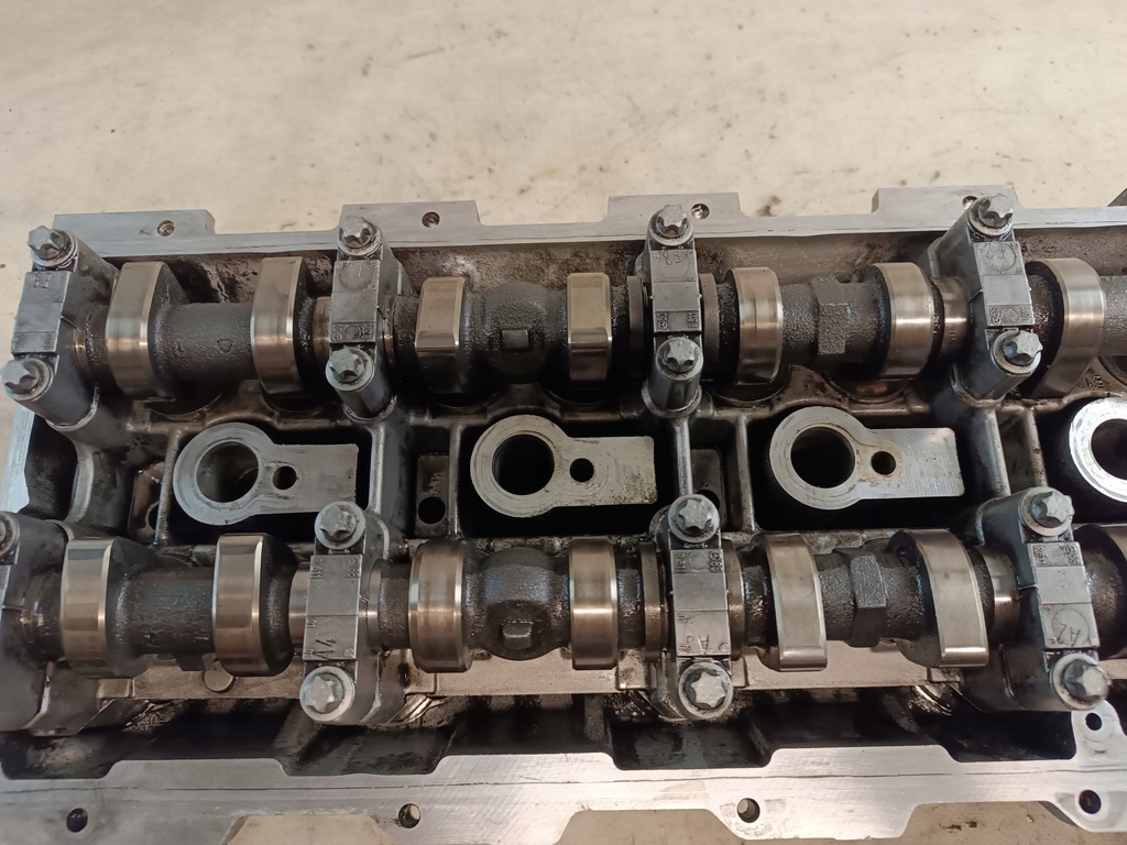 фото №8, Головка mercedes w203 2.2cdi