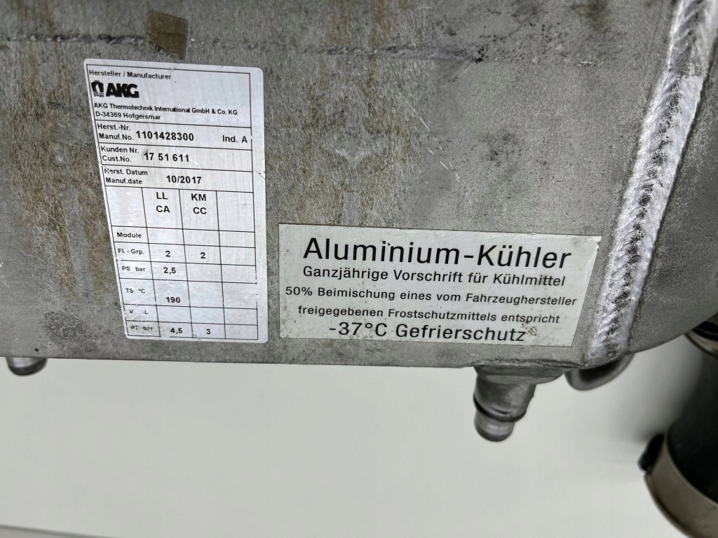 Bmw 5 g30 alpina d5 s b57 радіатор інтеркулер труби комплект 8689814 Київ