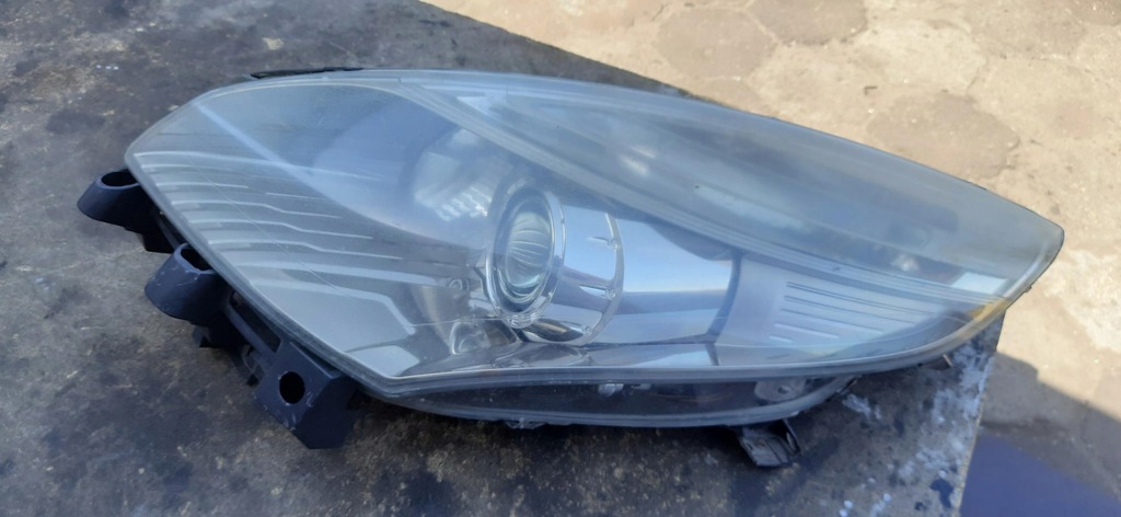 фото №1, Лампа левый перед ксенон renault scenic iii 260600027r