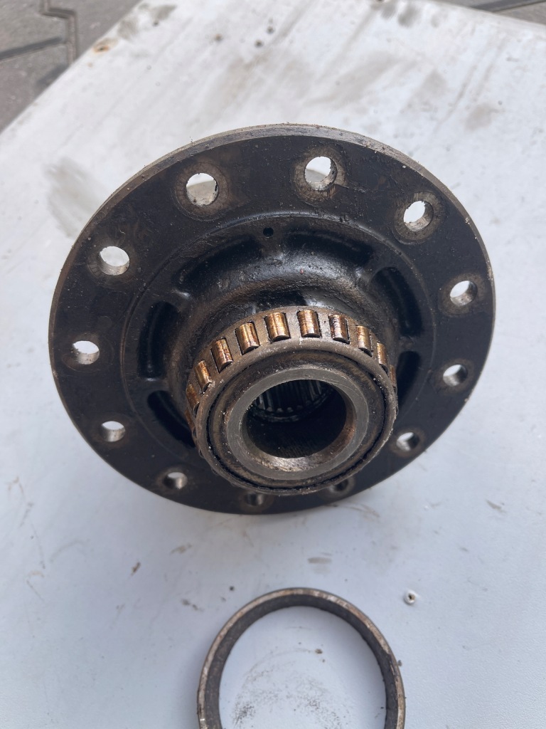 Дифференциал корзина сателлит мост iveco daily model s в Украине