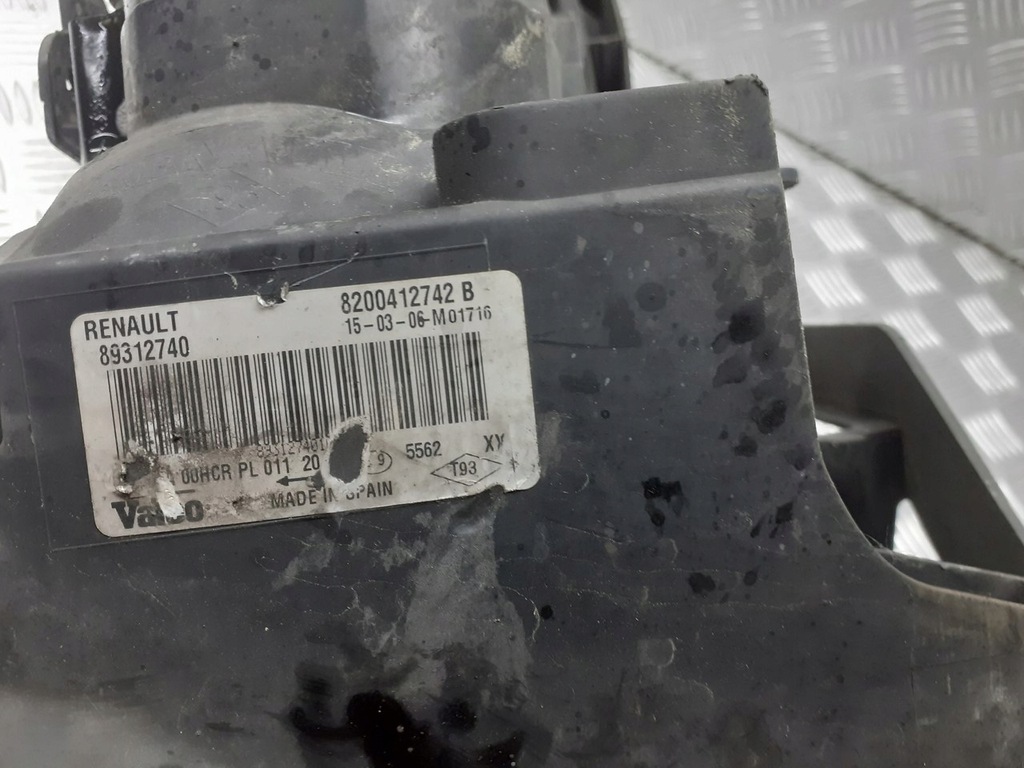 фото №3, Лампа левая передняя renault megane ii lift 8200412741b