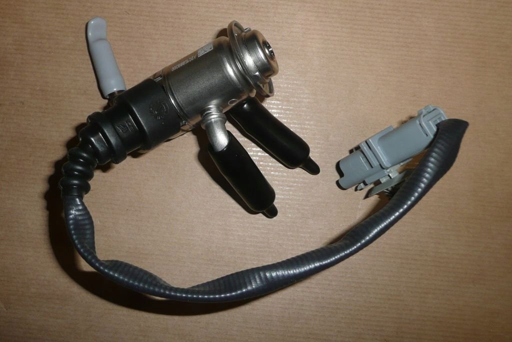 фото №3, Форсунка adblue renault master iii 2.3dci