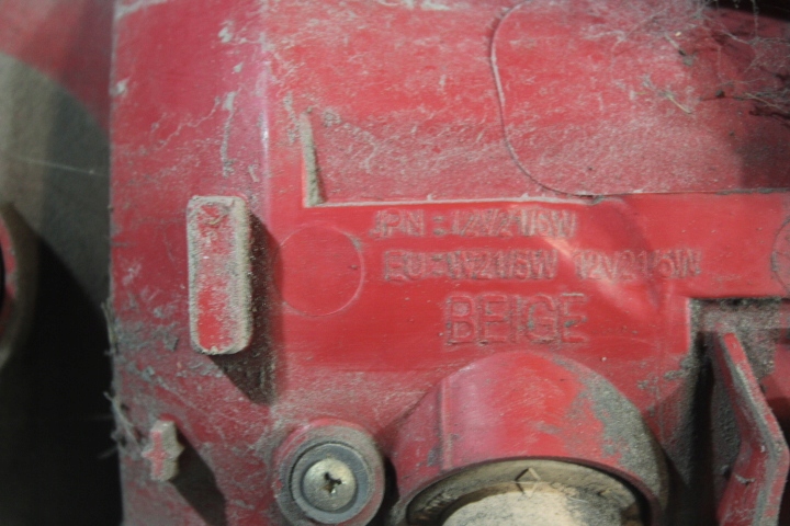 фото №4, Лампа права задня mazda premacy 1.8