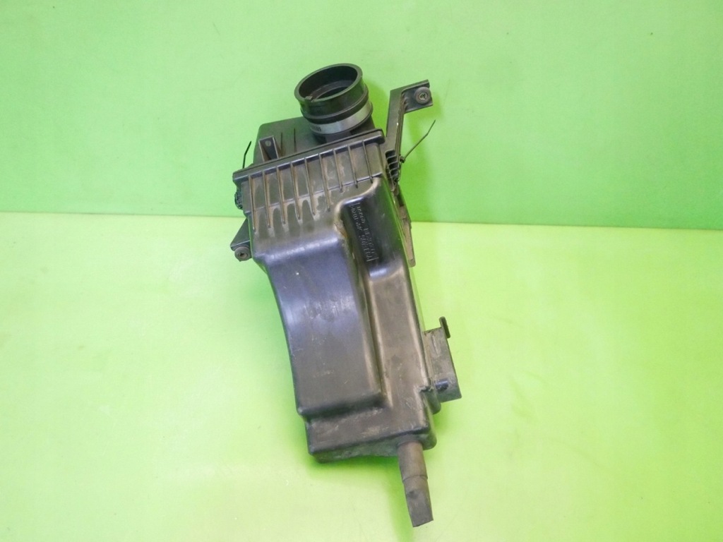 фото №9, Корпус фильтра воздуха suzuki sx4 i ey 1.9 ddis 06-09