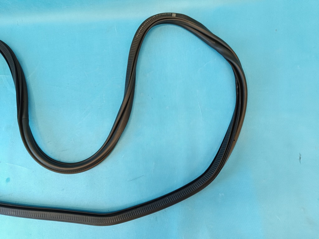 фото №4, Skoda scala lift 1.0 tsi 85kw 2024 r прокладка правый задняя 657867368f