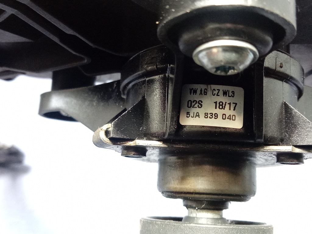 фото №4, Skoda rapid підйомник скло задня правий