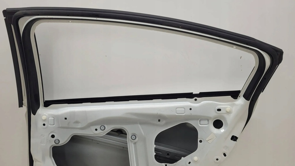 фото №11, Mazda 6 vi gj sedan 12+ дверь задняя задние правое fv