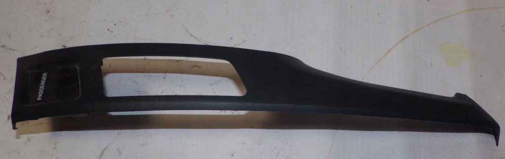 фото №1, Защита консоли правая toyota yaris ii 554350d020