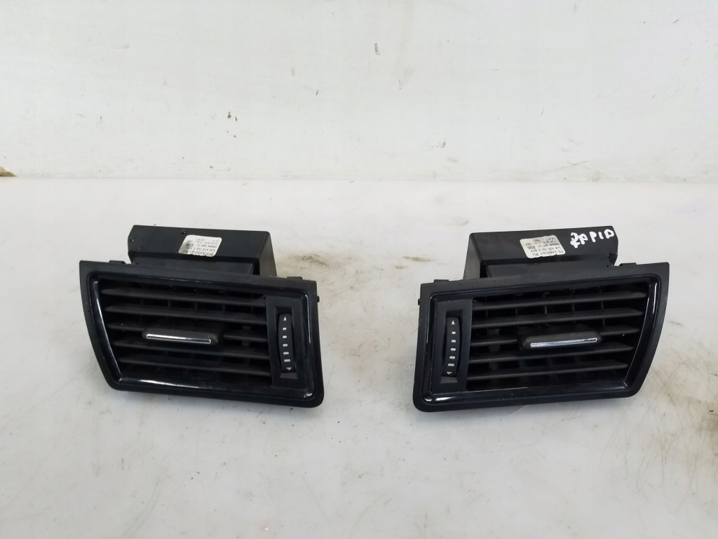 фото №1, Решётка обдув skoda rapid