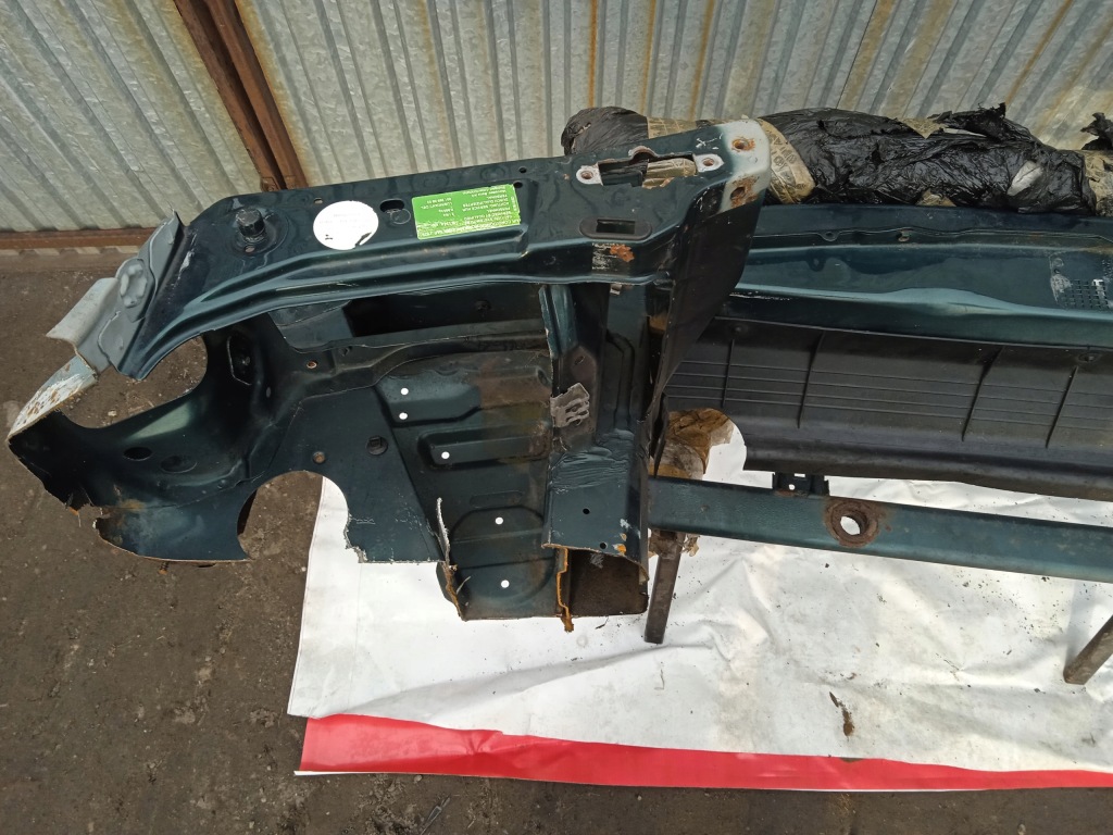 Mercedes sl r129 панель фари ремінь підсилювач балка в Україні