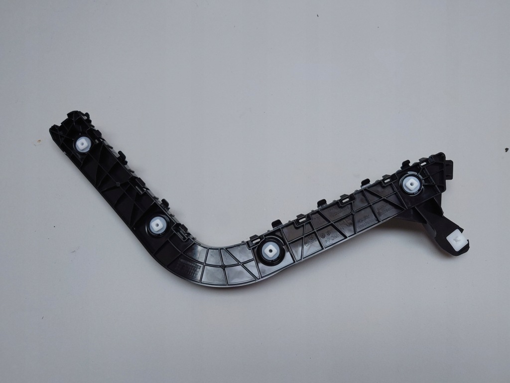 фото №1, Напрямна бампера правий задня 1932678-00-d tesla model y juniper 2025