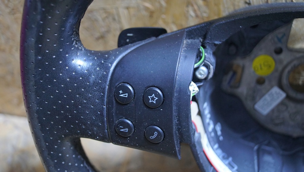 фото №8, Повітропровід мультифункція vw scirocco пелюстки перемикання dsg