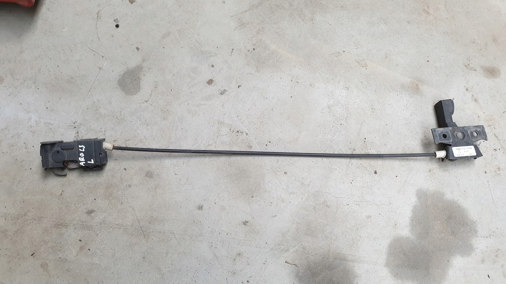 фото №1, Arocs actros mp4 рычаг ручка трос тяга замок капот решётка 9607501884