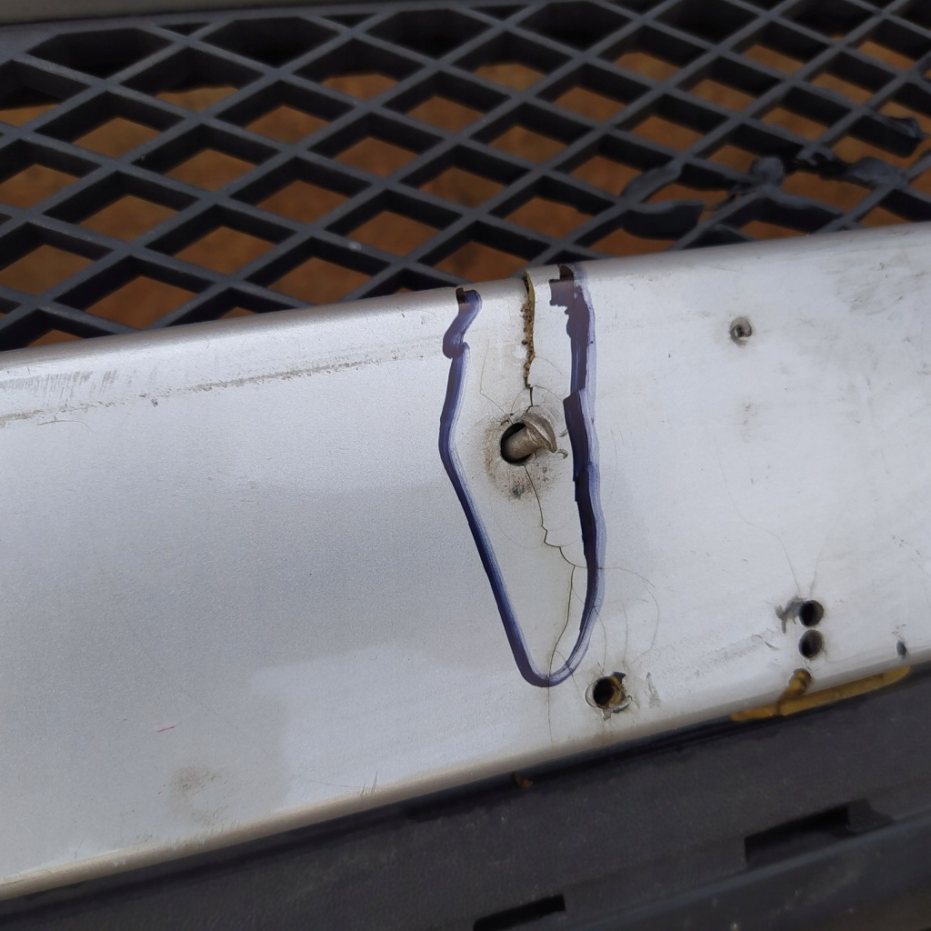 Купить Mercedes ml w164 бампер перед xenox усилитель