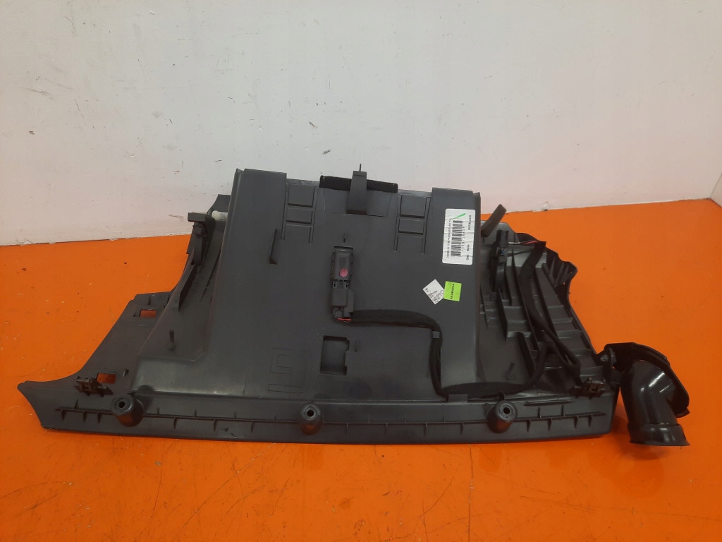 фото №5, Volvo v50 i 03-11 бардачок пассажира 8626141