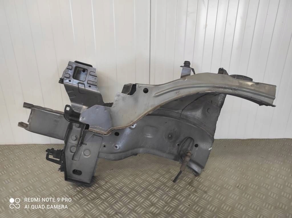 Четверть лонжерон передняя левая кронштейн левое  перед z177 opel insignia a с Разборки